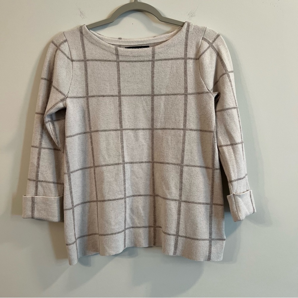 Women’s Tahari gray plaid pullover quarter sleeve sweater size XS